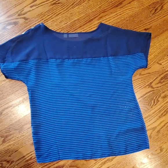 Sparkly Top - Picture 3 of 3